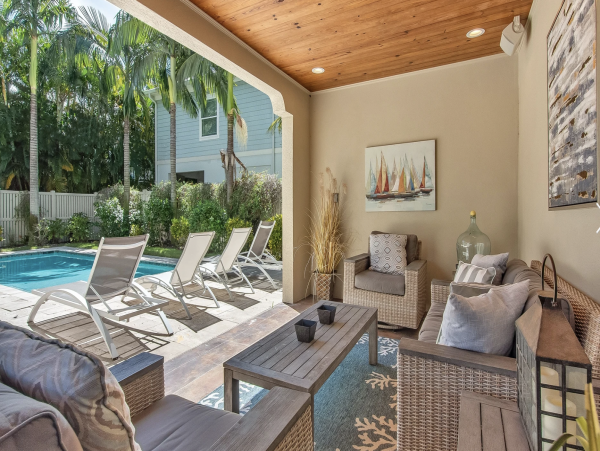 Anna Maria 4 Bedroom Pool Home Home Short Walk to Beach